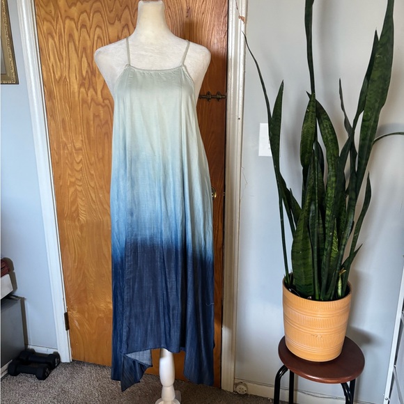 Ariana Indigo Tencel Ombre Racer Back Blue Dress - Picture 7 of 8